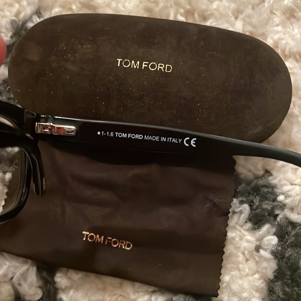 Tom Ford TF5178 001 eyeglasses frames - Picture 4 of 8
